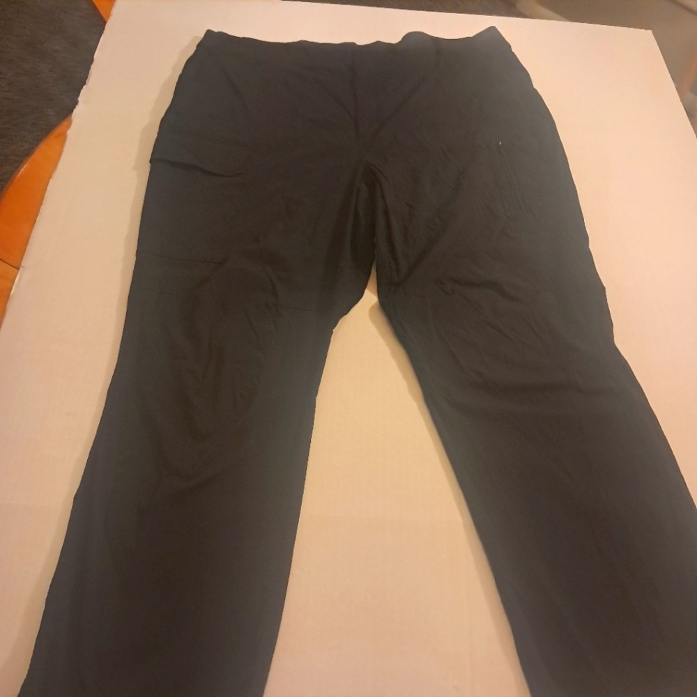 Athleta Trekkie Utility Cargo Pant Sz18